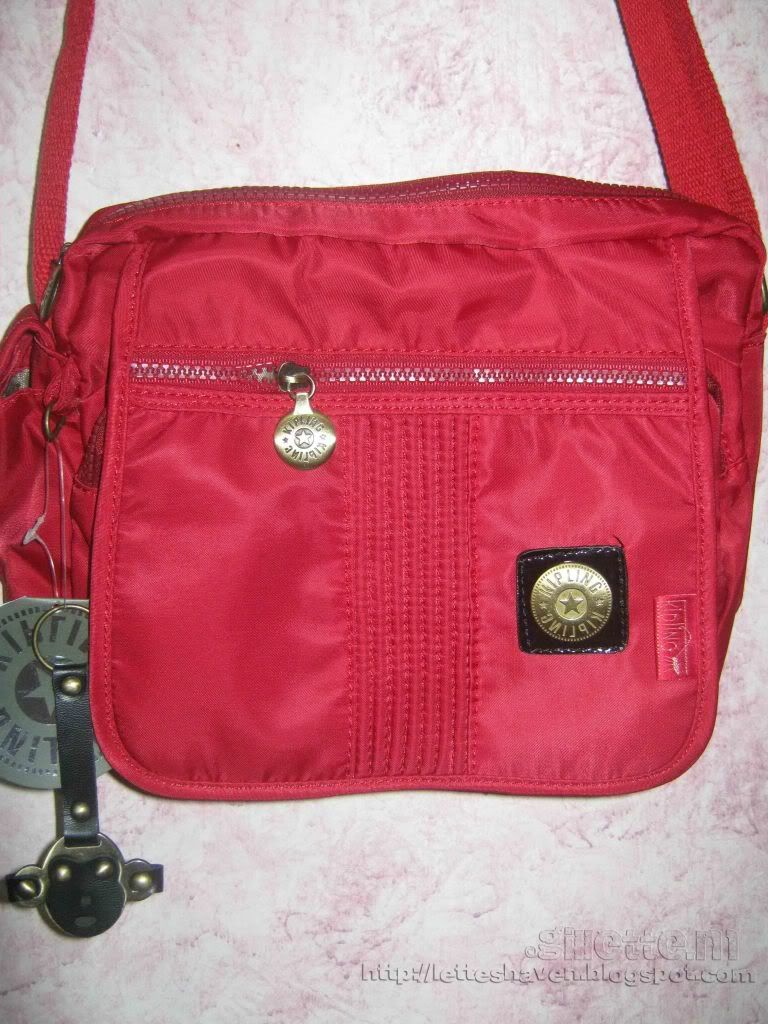 Lette's Haven Scarlet, My Kipling Messenger Bag